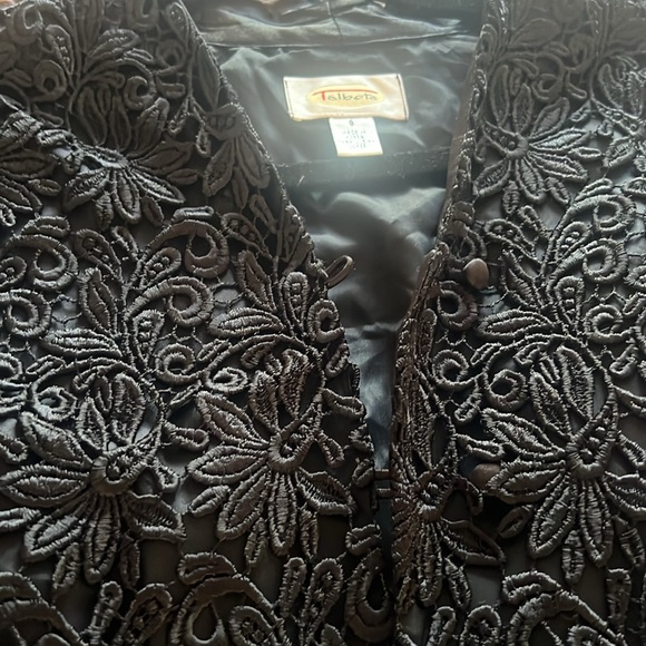 Beautiful - Picture 3 of 6